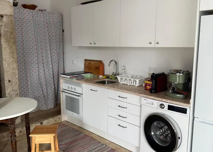 Pátio Prior Do Crato 4 Almada